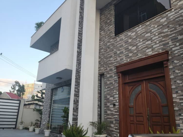 photo 2024 06 18 19 30 16