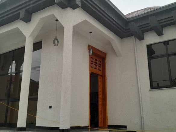 photo 2024 06 19 19 44 41