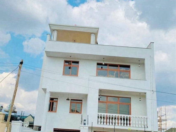 photo 2024 08 24 19 00 12