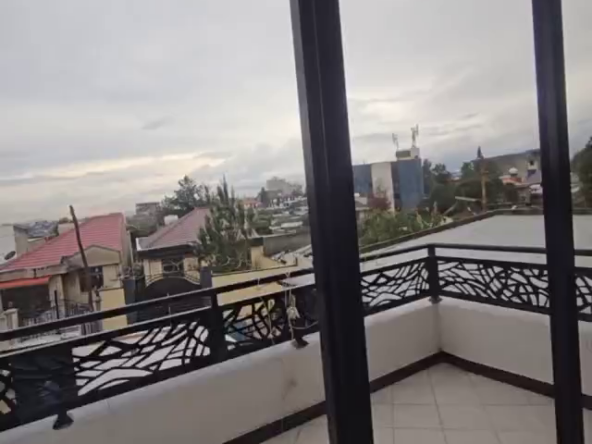 vlcsnap 2024 08 27 19h38m06s130