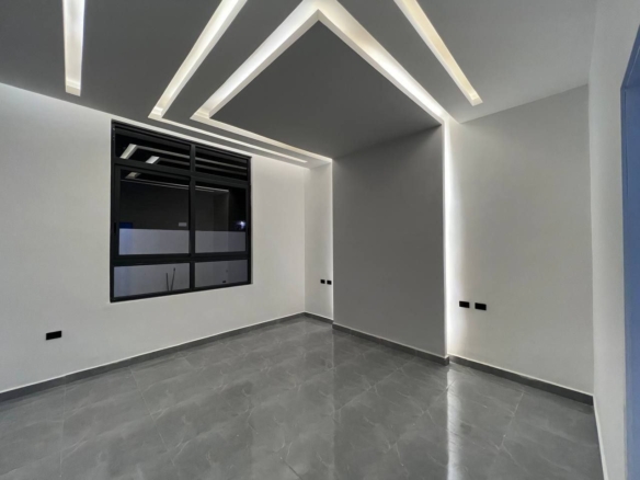 photo 2024 09 05 20 10 38