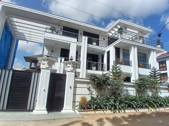 photo 2024 09 13 18 49 23