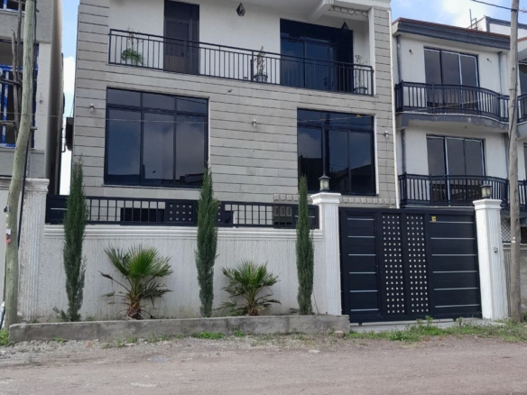 photo 2024 10 29 20 16 49