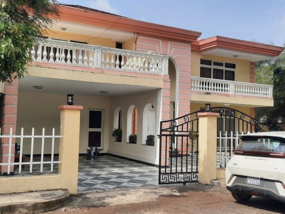 photo 2024 11 04 17 09 39