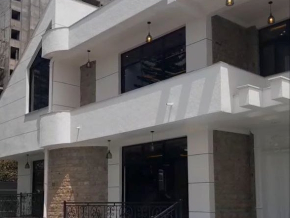 photo 2025 03 31 20 34 15