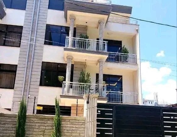 photo 2025 04 01 14 26 28