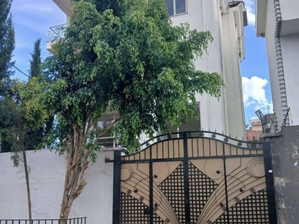 photo 2025 04 09 12 30 04