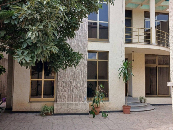 photo 2025 07 21 22 22 53